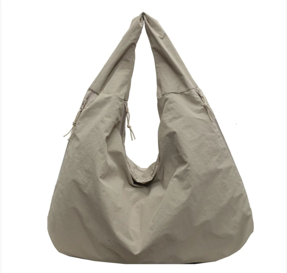 Stylish Large-Capacity Shoulder Bag