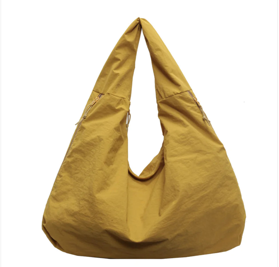 Stylish Large-Capacity Shoulder Bag